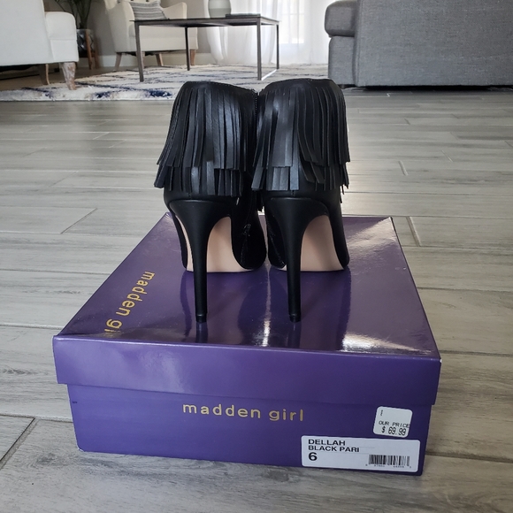 Peep toe booties - Picture 4 of 4